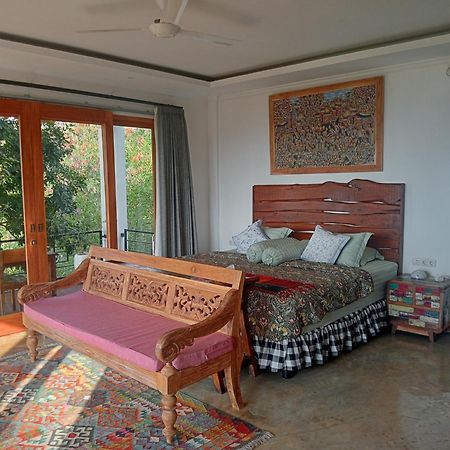 Liri Villa - Ocean, Hills, Valley View 罗威那 外观 照片